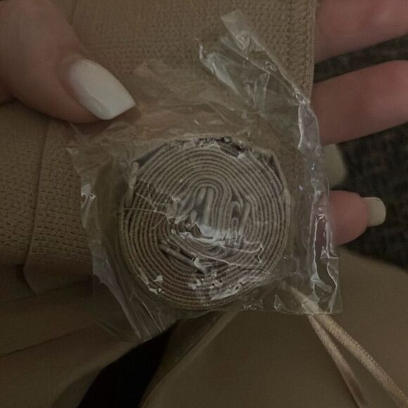 ✨NWOT✨Lilyette® by Bali® Defining Moments Full-Figure Tan Sz 40C Strapless✨ - Picture 11 of 11